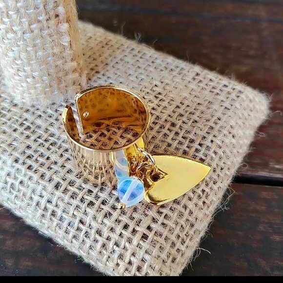 BACK IN STOCK STATEMENT GOLD RING - Picture 2 of 4